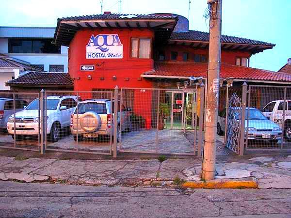 Aqua Hostal Mabel Cuenca Exterior photo
